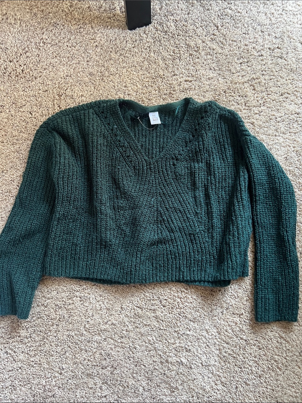 Cozy V-Neck Chunky Knit Sweater - Dark Green
